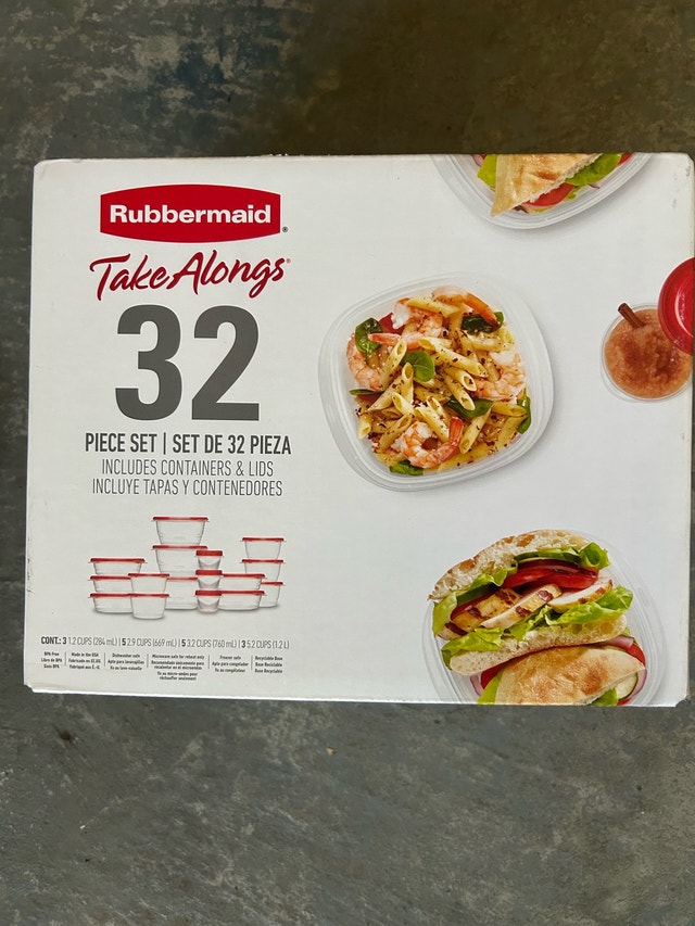 Rubbermaid TakeAlongs 32 Piece Set