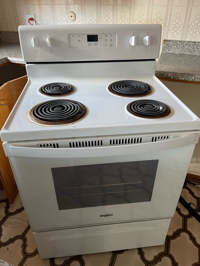 Whirlpool Stove - White