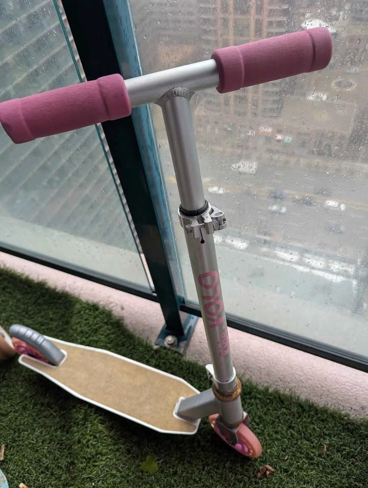 Pink scooters - photo 2