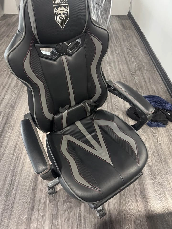 Vonesse Gaming chair - photo 2