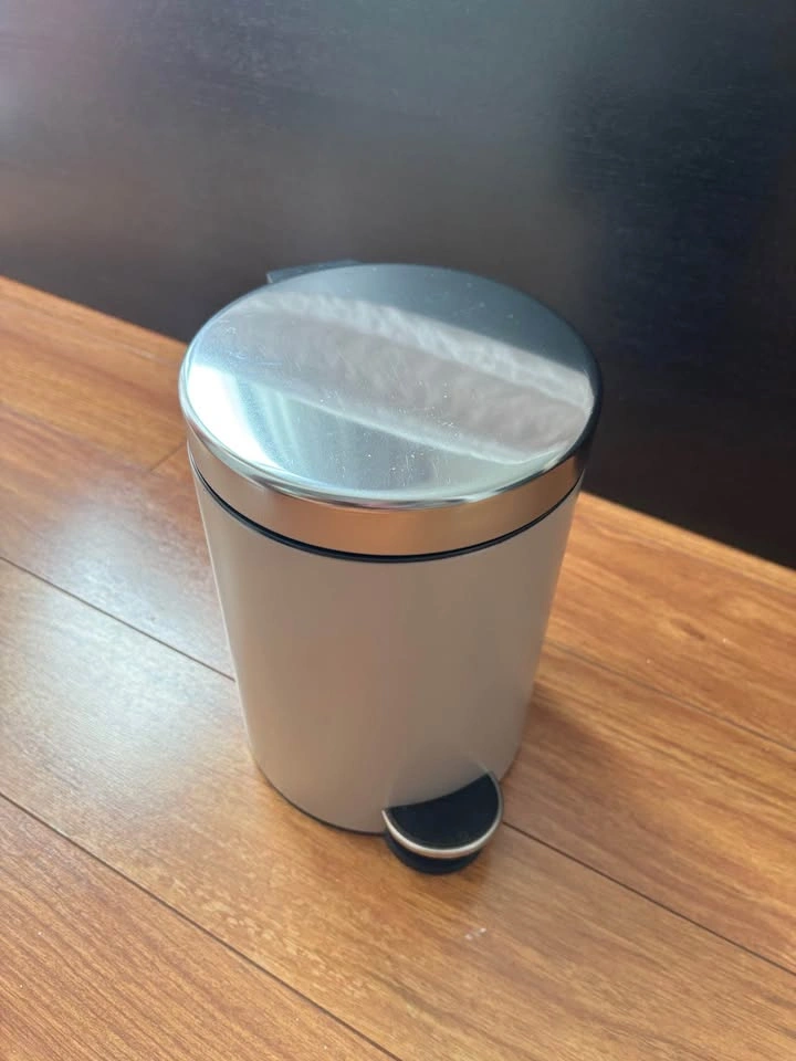 EKOLN Ikea trash can - photo 2