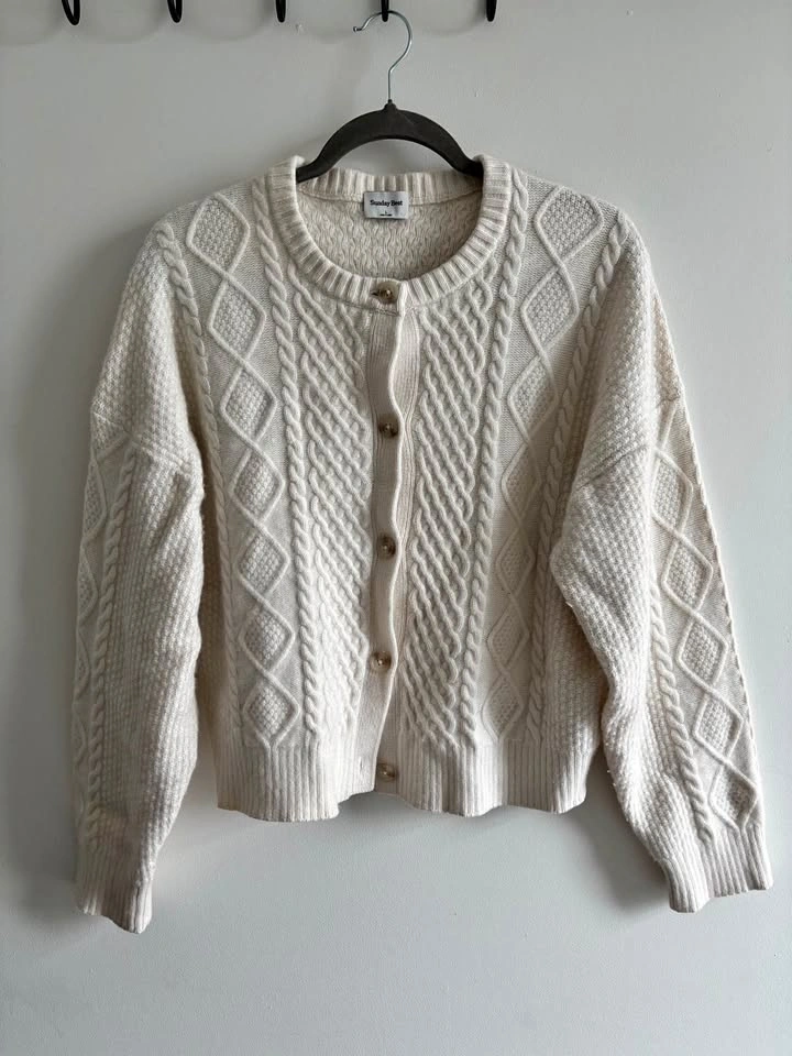 Aritzia Dionne Sweater