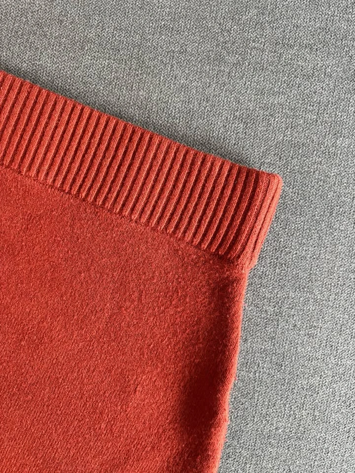 Coral Knit Skirt Size L - photo 2