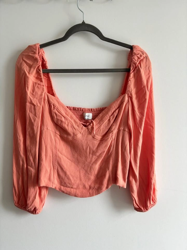 Aritzia Novella Blouse Size L - photo 2