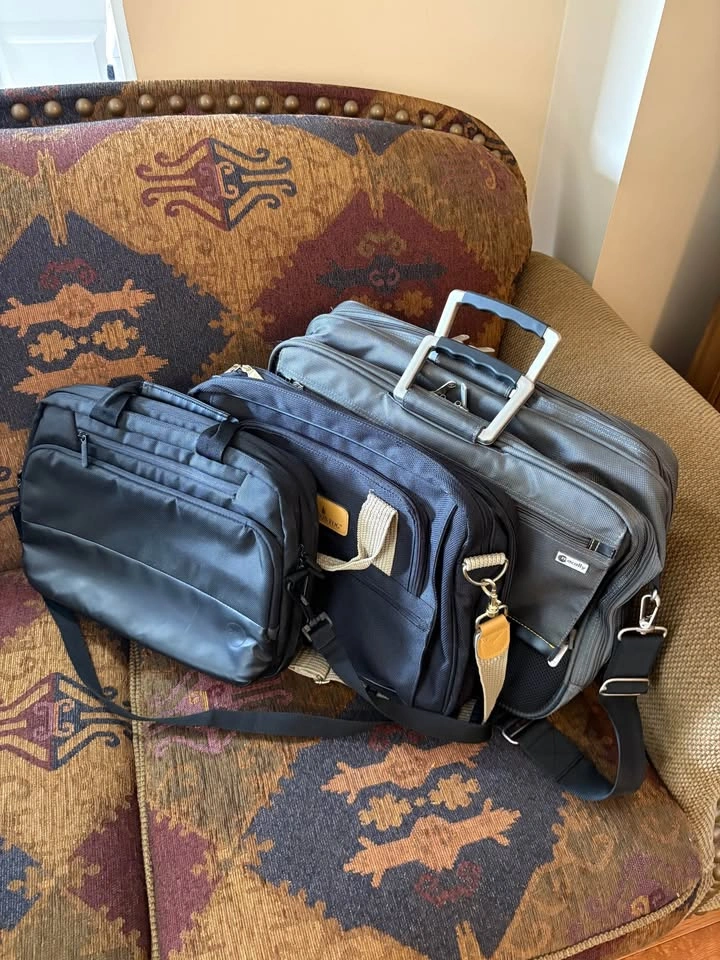 Laptop Bags Soft Sided - Priced Individually - photo 4