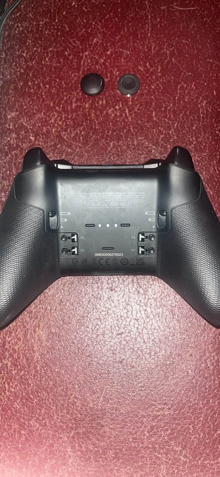 Microsoft Xbox Elite Series 2 Wireless Controller - photo 3