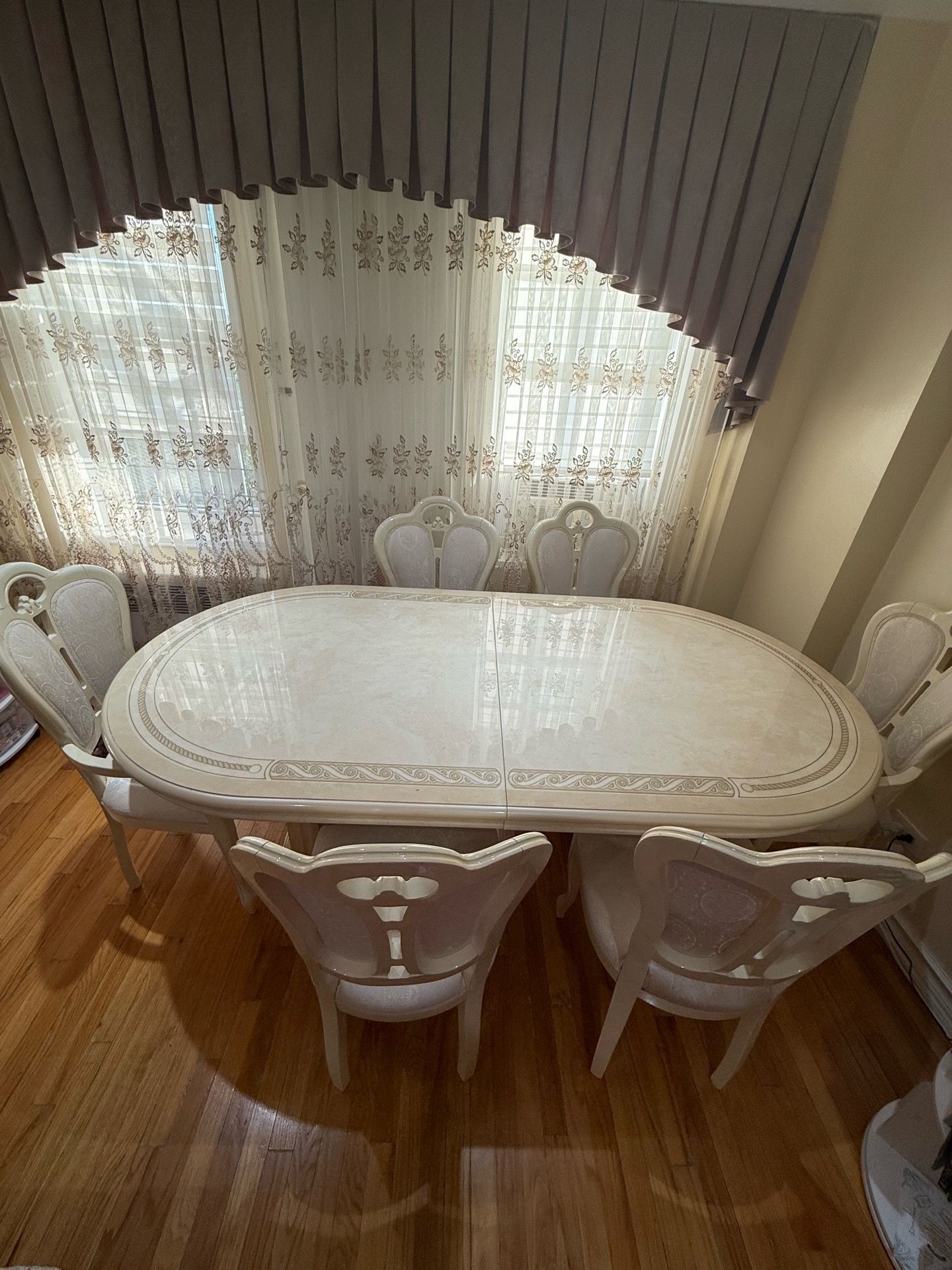 Table with chairs