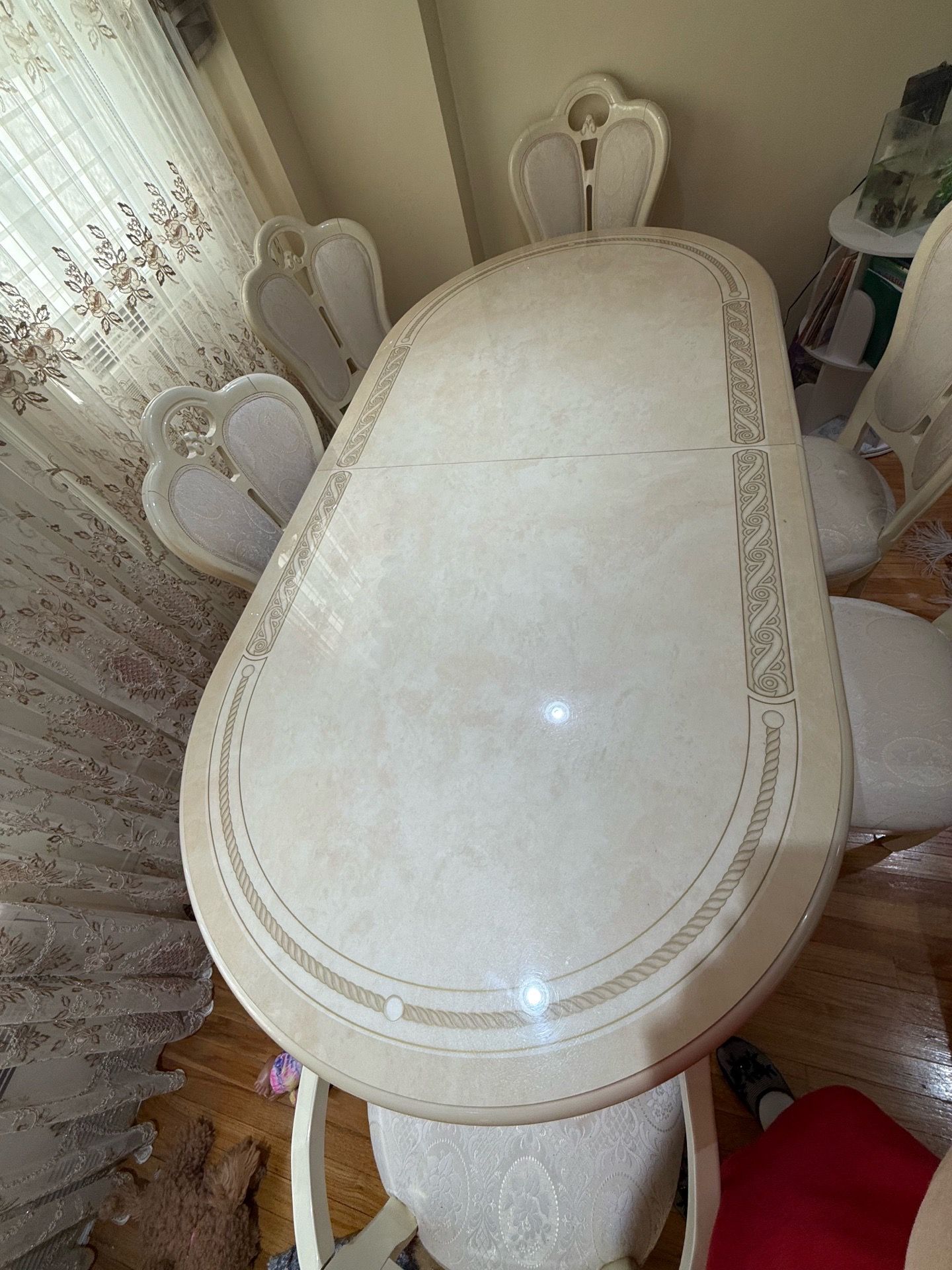 Table with chairs - photo 4