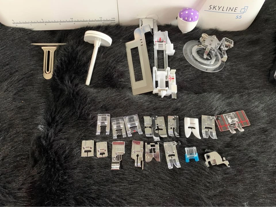 Janome Skyline S5 - photo 5