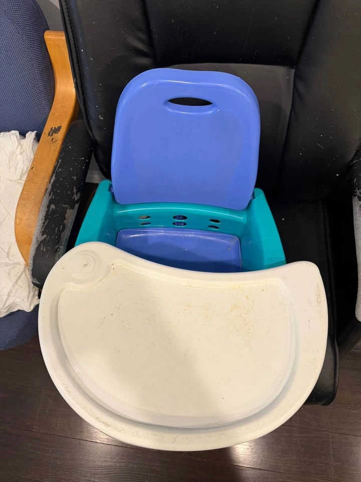 Kids Booster Feeding Seat - photo 2