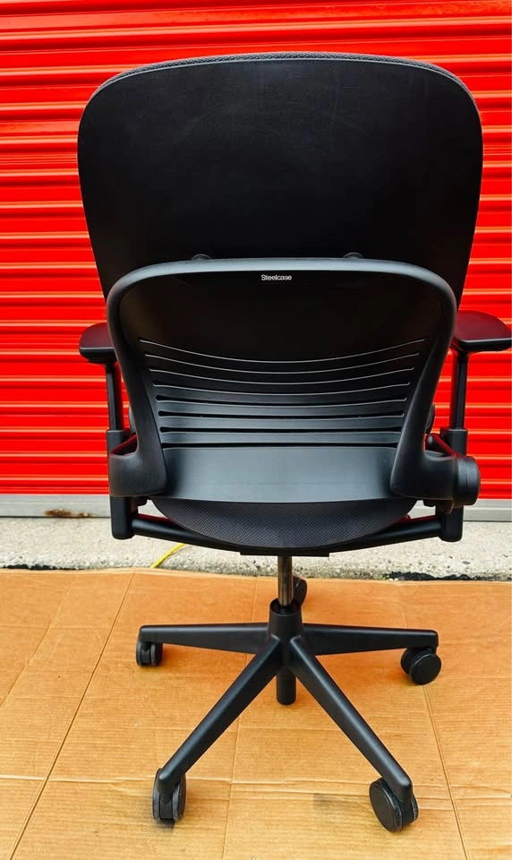 Steelcase Leap V2 Ergonomic Office Chair - photo 4