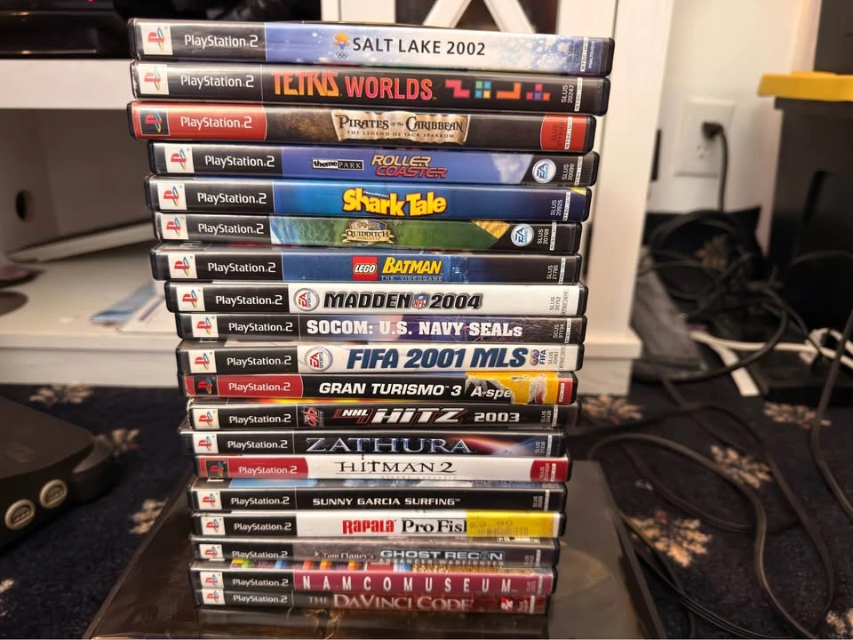 Sony PlayStation 2 (PS2) Console with Controller and 20 Games - photo 2