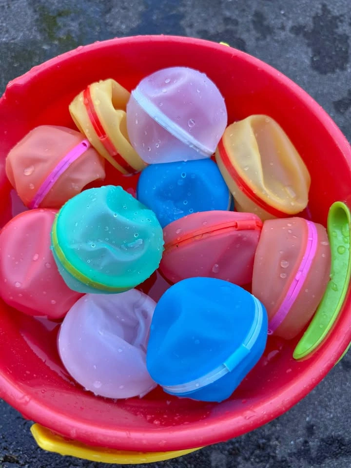 BNIB Reusable Silicone Self Sealing Water Balloons