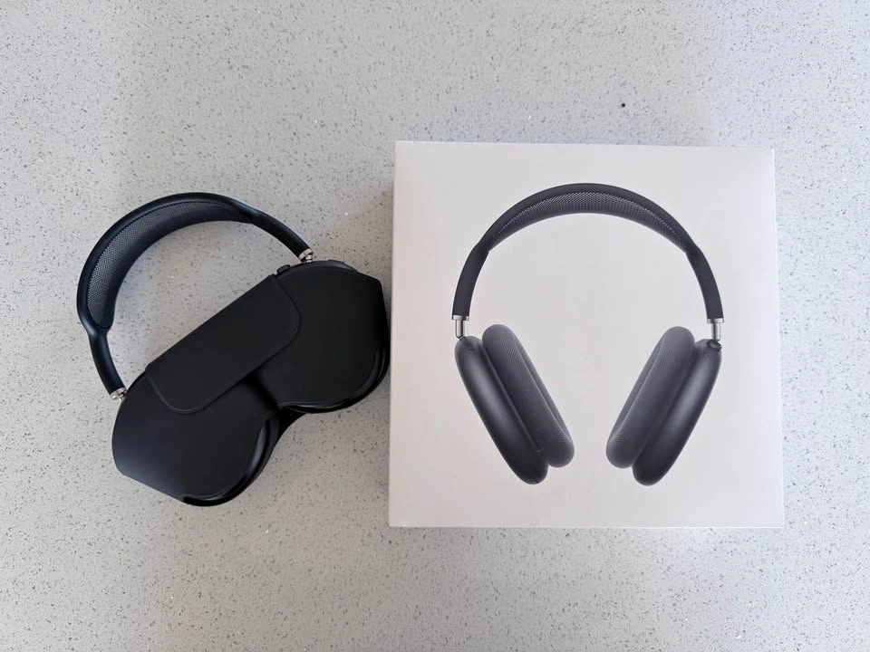 Apple AirPods Max USB-C Midnight