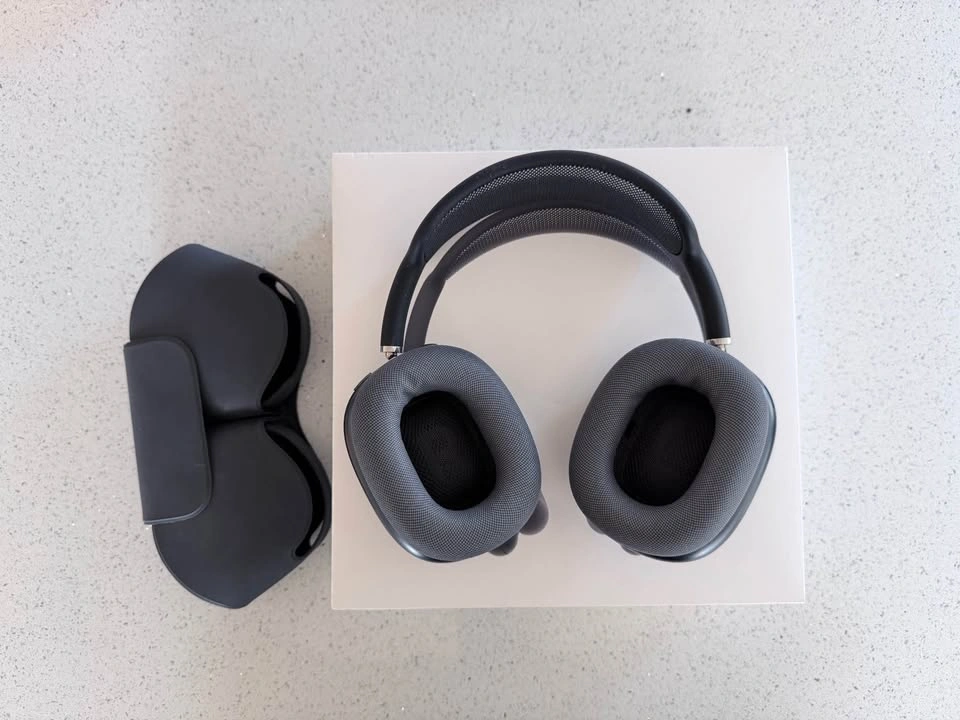 Apple AirPods Max USB-C Midnight - photo 3