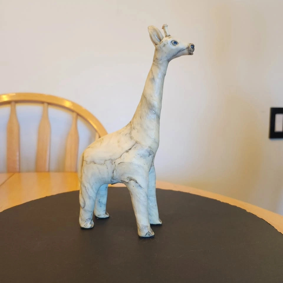 'Suzi', a Handcrafted Shell Craft Giraffe Figurine - photo 4