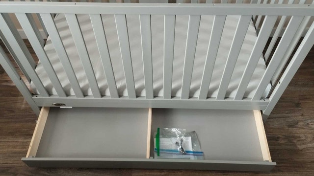Graco Baby Crib - photo 4
