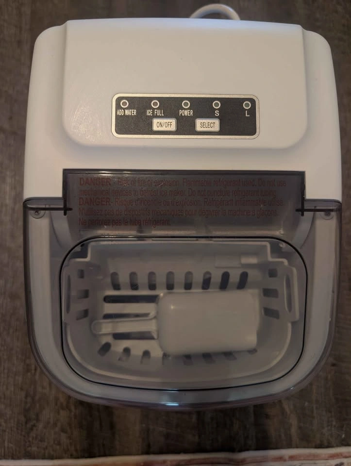 Frigidaire Counter Top Ice Maker - photo 2