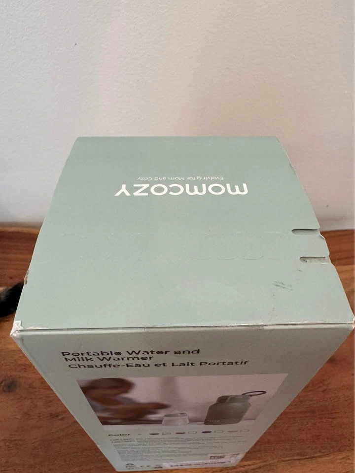 BNIB SEALED - Momcozy Portable Milk Warmer - photo 5