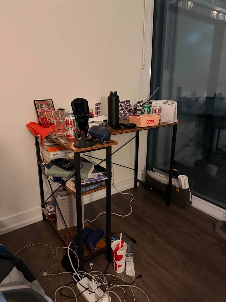 Study table - photo 2