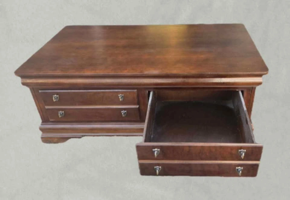 Vintage Solid Wood Coffee Table with Storage Drawers - photo 4