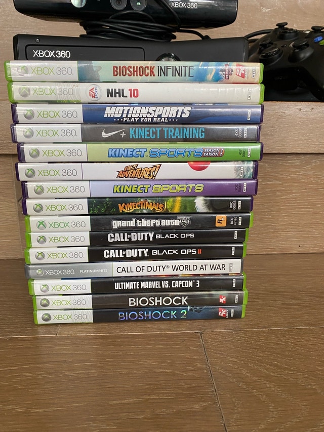 Xbox 360 slim bundle w Kinect and two original controllers - photo 4
