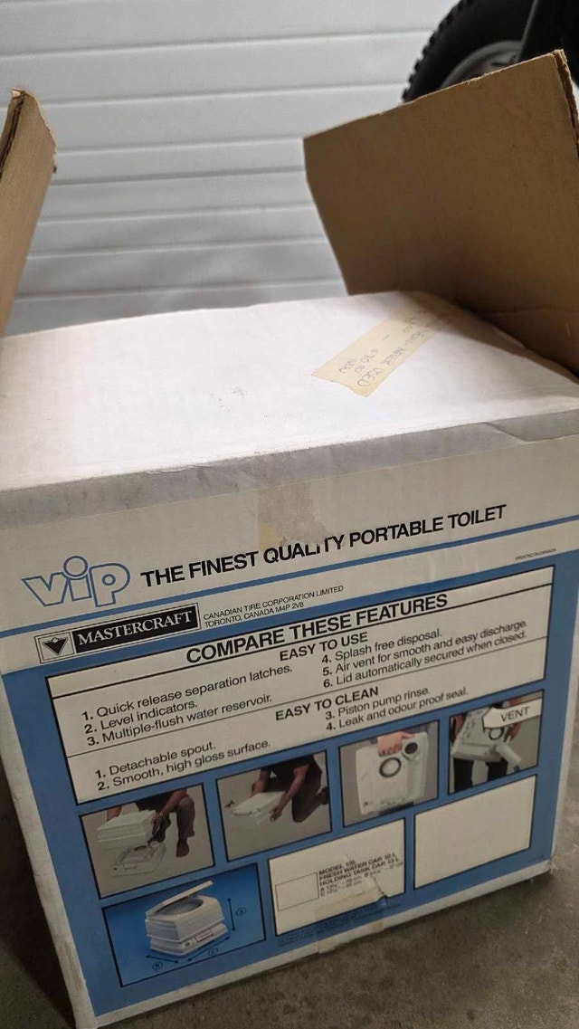 Mastercraft VIP 13L Portable Flush Toilet - photo 2