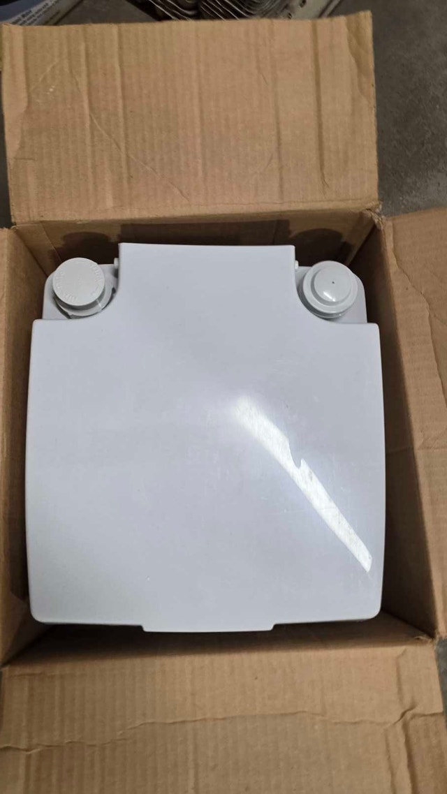 Mastercraft VIP 13L Portable Flush Toilet - photo 3