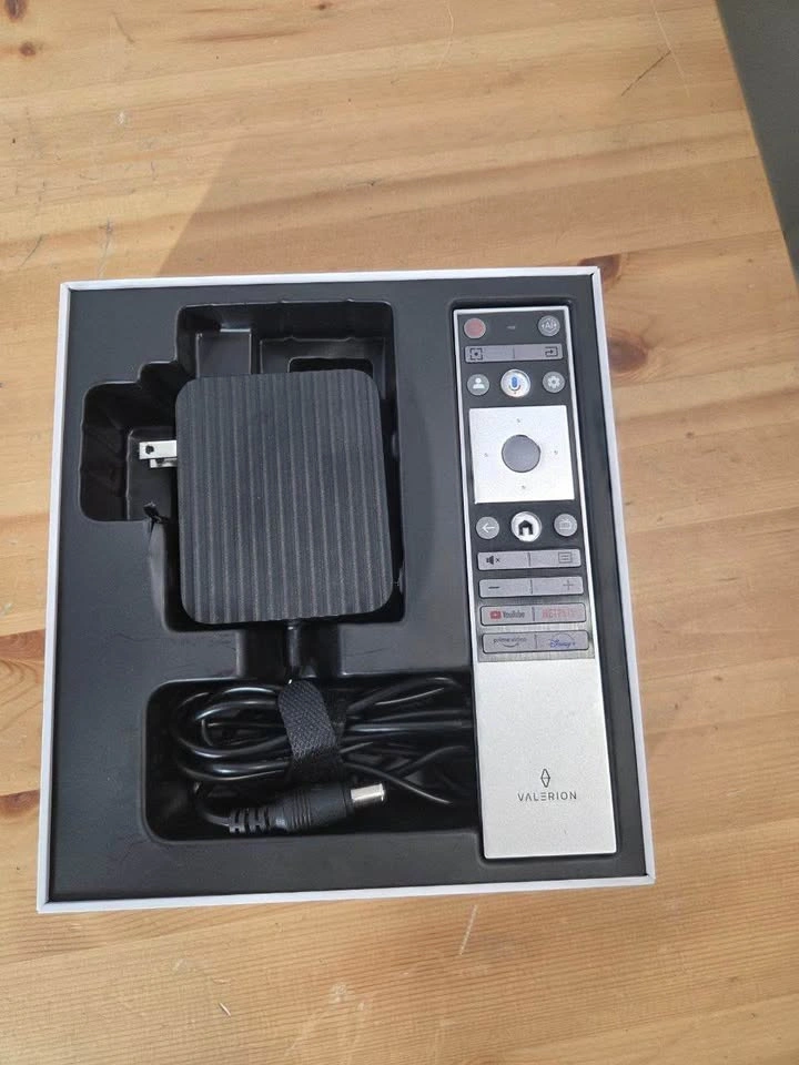 Valerion VisionMaster Pro2 4K Triple Laser Projector - photo 4