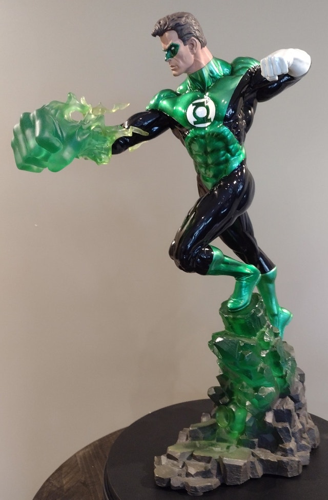 Sideshow Green Lantern Exclusive 1/4 Statue - photo 4