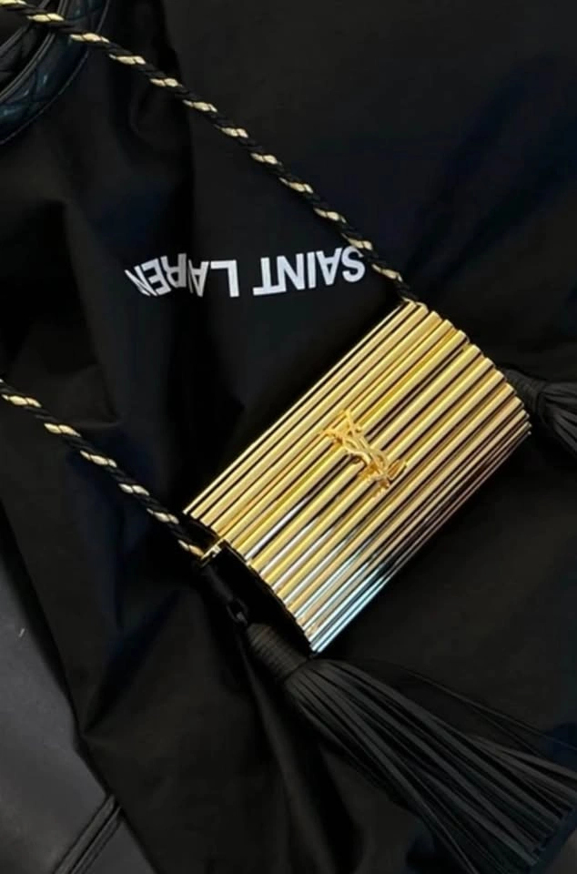 Vintage Saint Laurent Opium minaudière evening clutch - photo 3