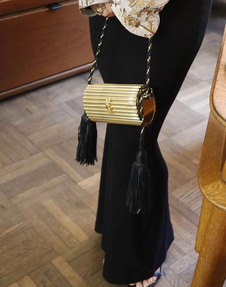 Vintage Saint Laurent Opium minaudière evening clutch - photo 4