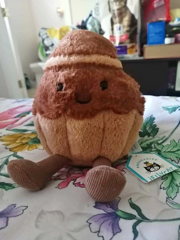 BNWT Brigitte Brioche Jellycat