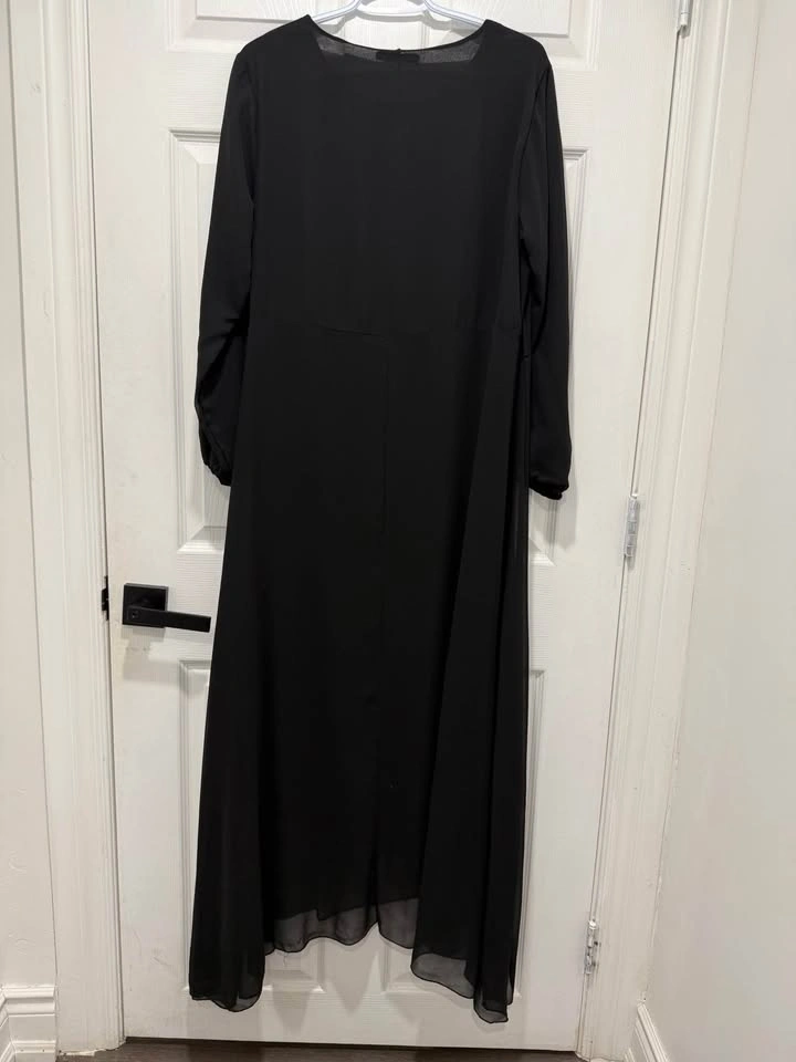 Classic Black Modest Evening Dress - photo 2