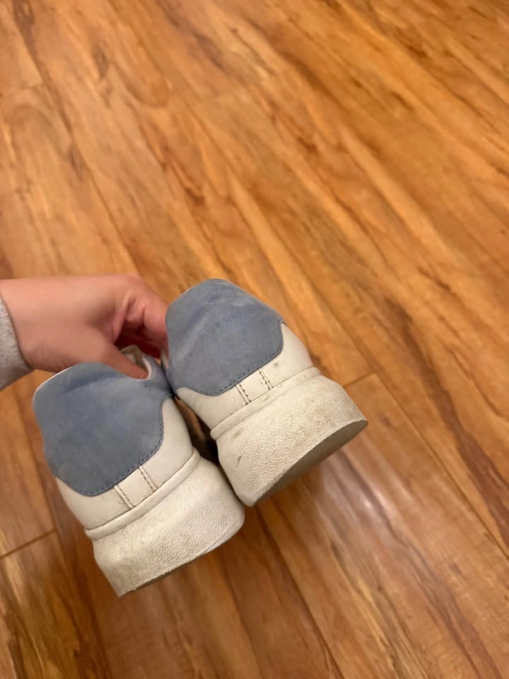 Authentic Alexander Mcqueen shoes EU35 - photo 2