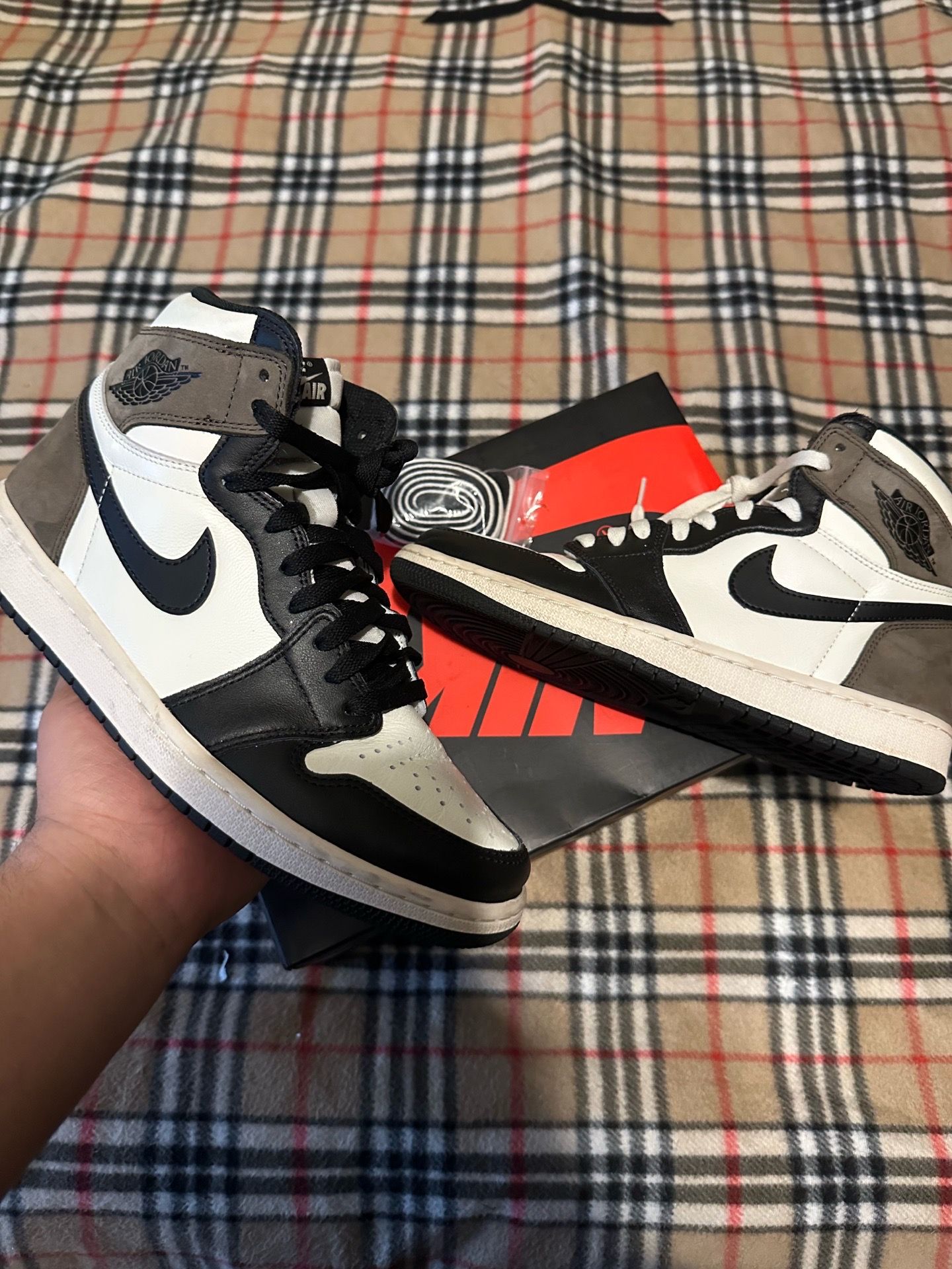 Mocha size 9