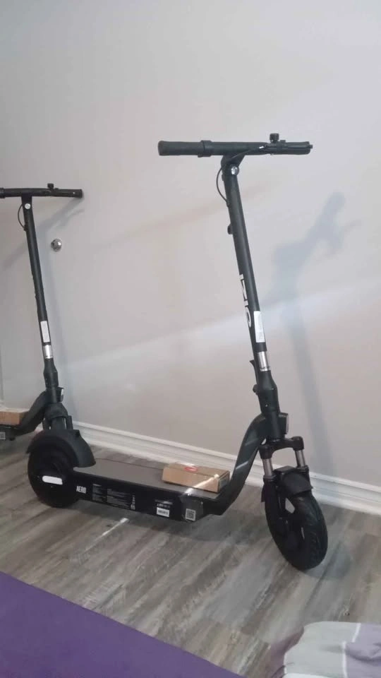 Izip Aero and wave e scooters - photo 2