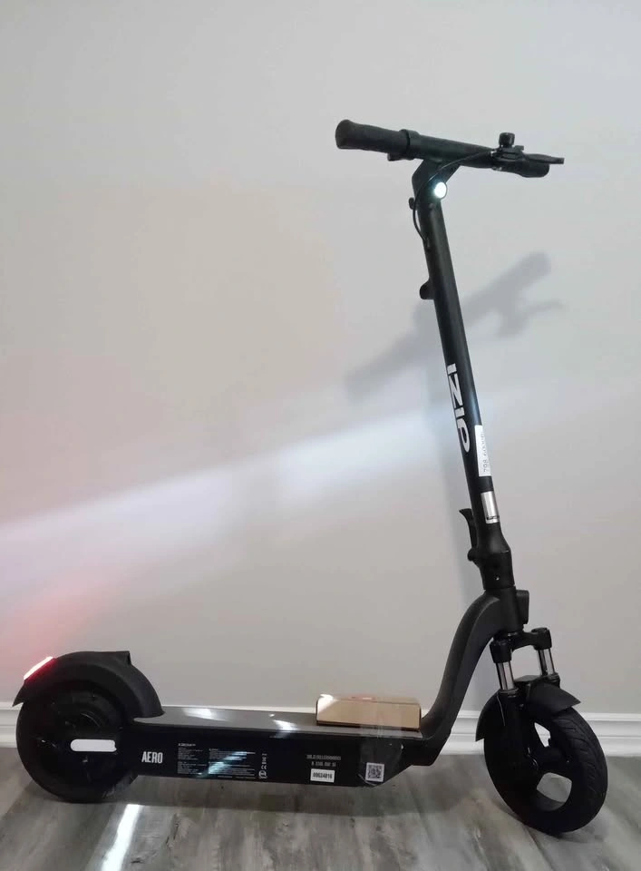 Izip Aero and wave e scooters - photo 3