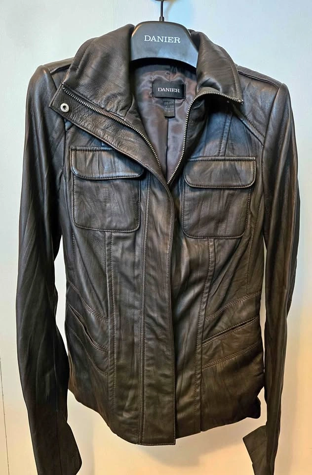 Danier women's leather jacket
