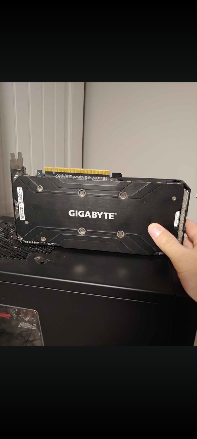 RX 570 Graphics Card - photo 2