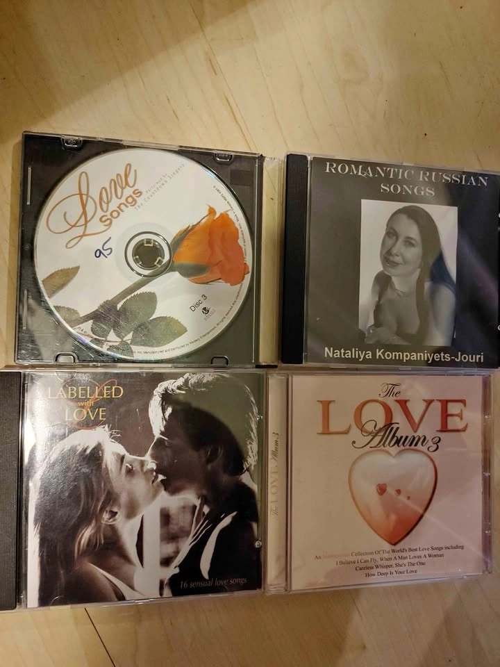 4 Love song CDs Lot. Take them all for $2 total.