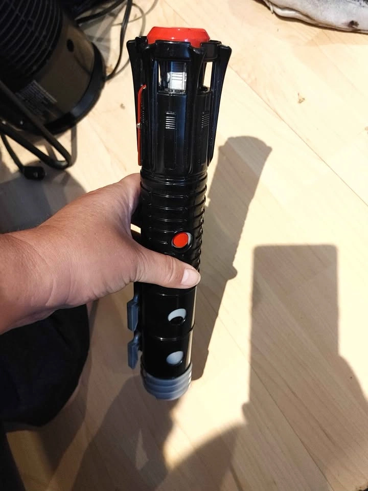 Star Wars toy collectible lot: Darth Vader Pez & Lightsaber - photo 3