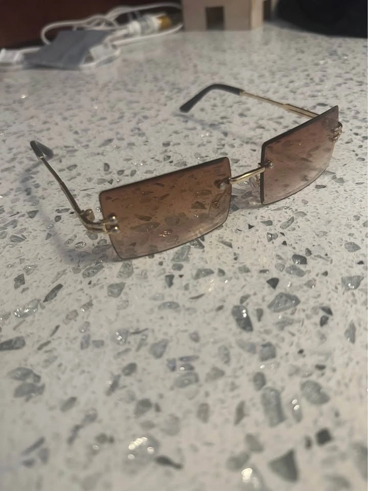 Designer Shades/Sunglasses - photo 3