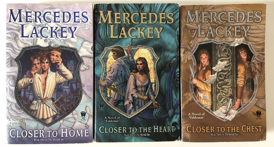 Books – Mercedes Lackey – Groups#3 (see prices) - photo 2