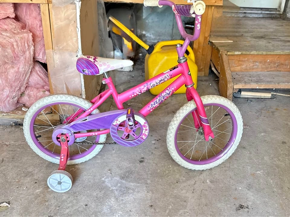 Huffy "So Sweet" 16" Girls Bike with Training Wheels