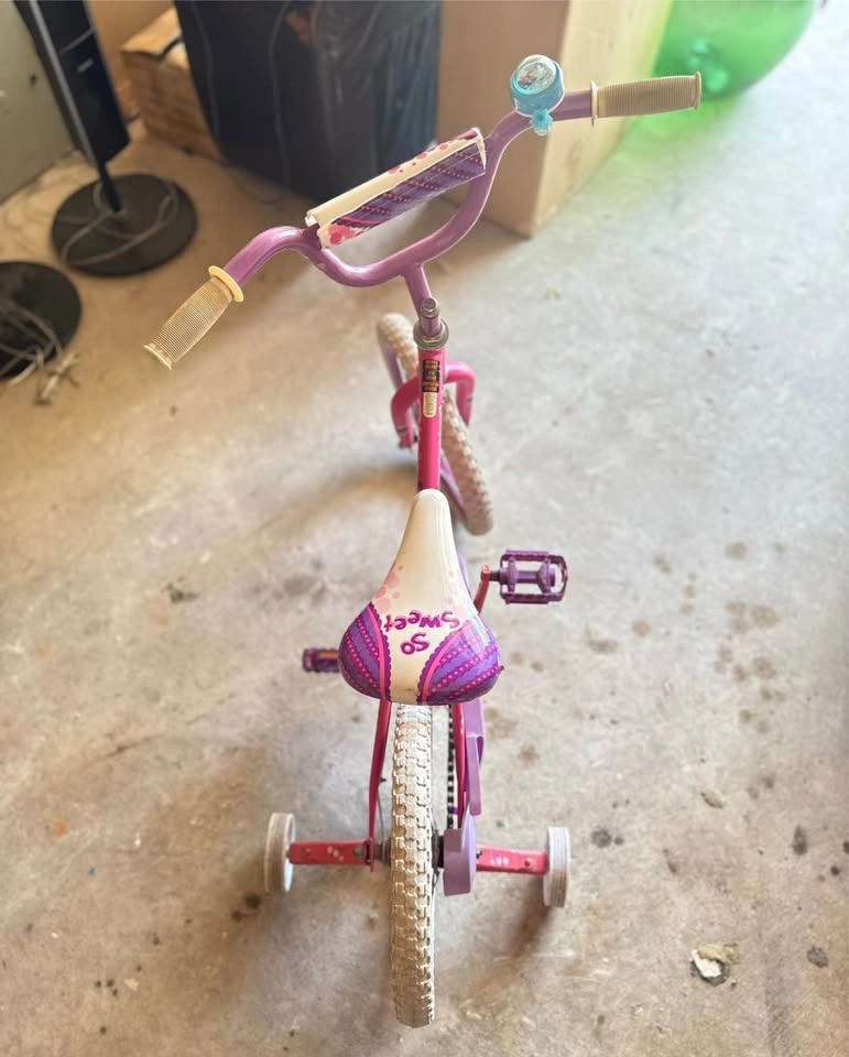 Huffy "So Sweet" 16" Girls Bike with Training Wheels - photo 5