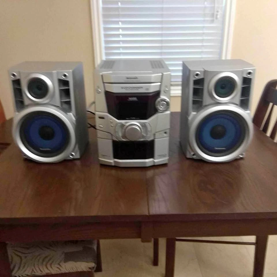 Panasonic Stereo, 13” x 8” x 9”, 5 CD changer, No Remote