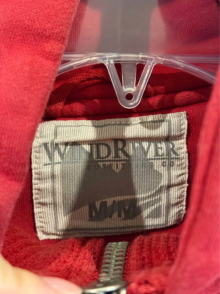 WindRiver red zip up - M - photo 3
