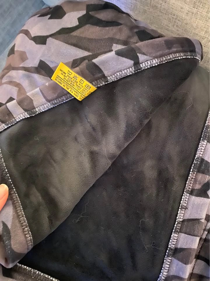 BIG BLANKET CO camo blanket - photo 3