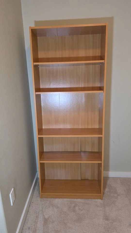 IKEA TONSTAD Bookcase – Oak Veneer Finish – Perfect Condition - photo 3